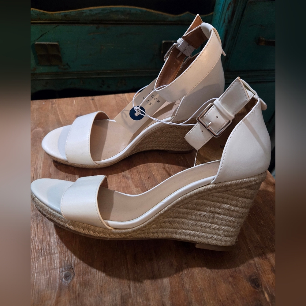 White Wedge Sandals - Picture 2 of 3
